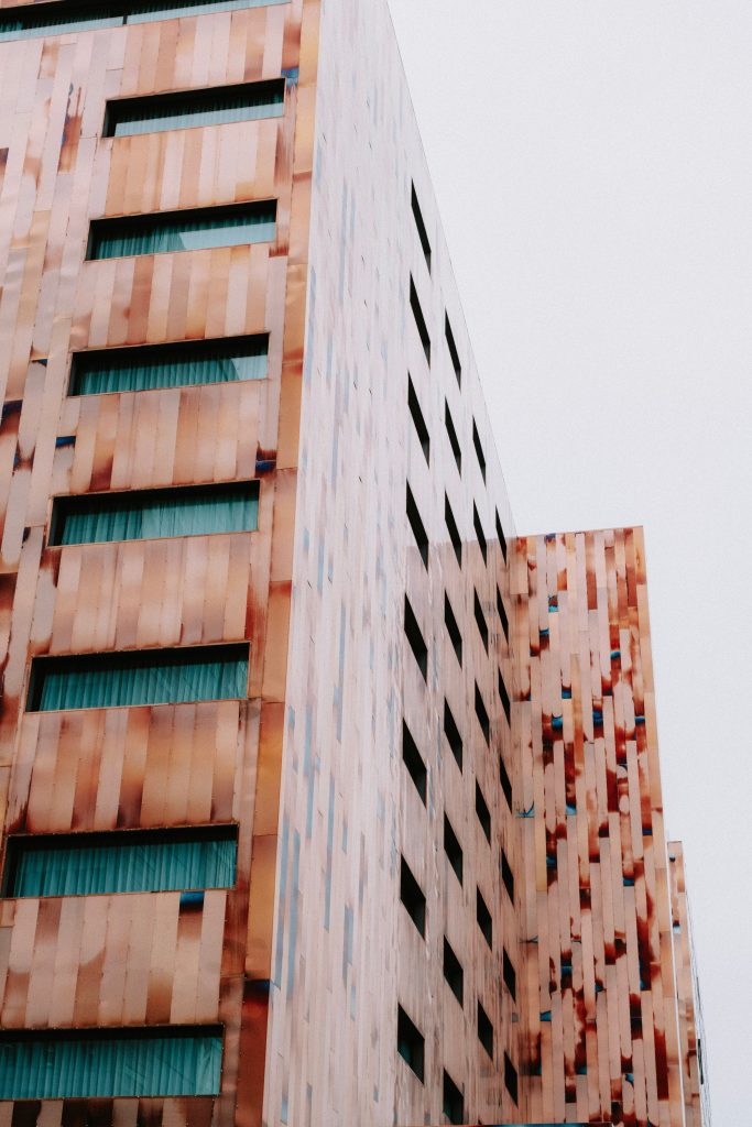Détail graphique d’une façade contemporaine